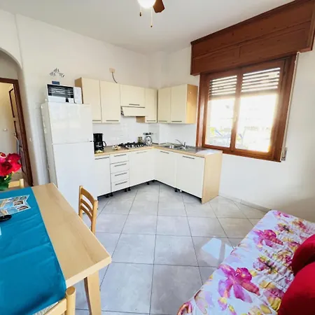 Comfortable Flat A Few Steps From The Bibione
